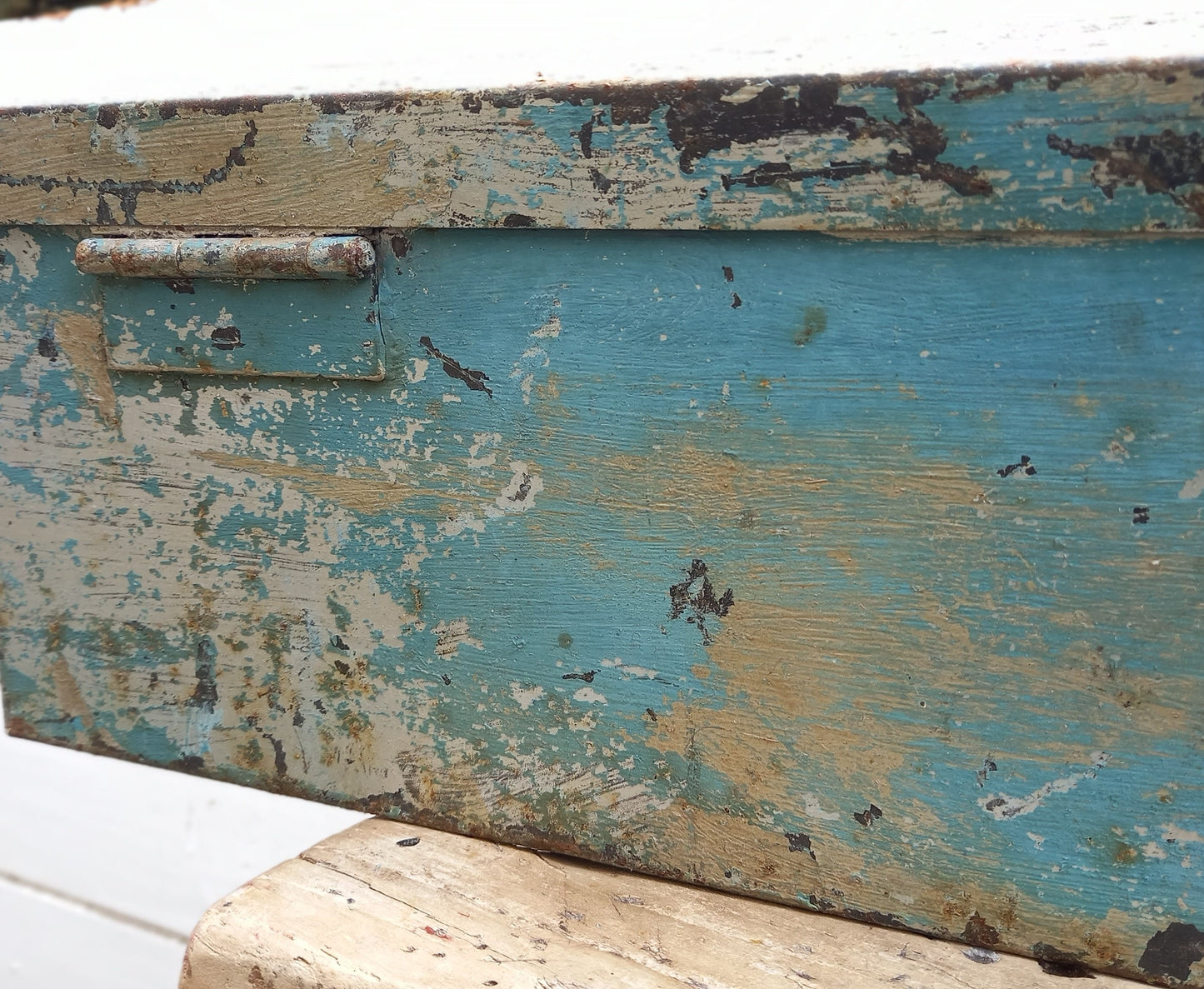 Vintage Metal Box: Antique Metal Box/Metal Storage Trunk/Metal Chest/Long Metal Box/Storage Chest/Industrial Decor/Rusty Metal Box/Long Box